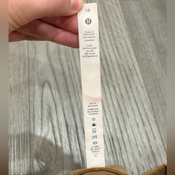 SOLD- Lululemon Size 18 Softstreme Sweatshirt Perfectly Oversized Cropped Crew - Picture 13 of 14